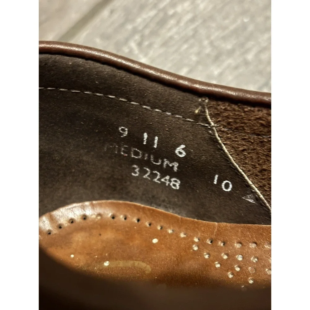 Clarks Wallabees Brown Leather Lace Up Shoes Men's Size 10M Medium 32248 IRELAND